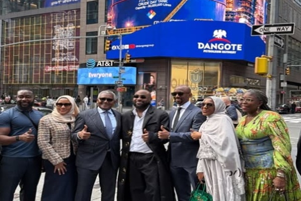Afrobeats Star Davido, Chioma spotted with Dangote in New York
